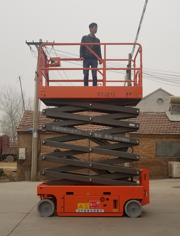 小型升降平臺廣泛應(yīng)用于哪里呢？
